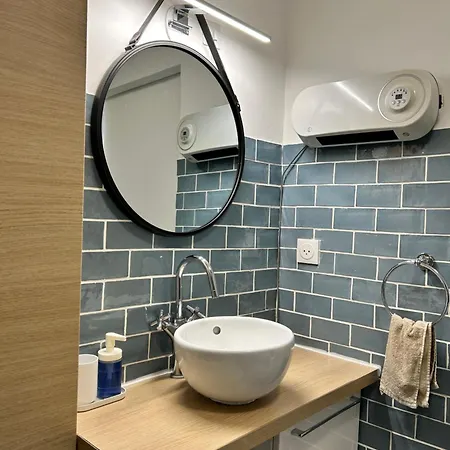 Hyper Centre Apartment *